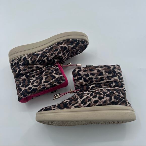 Hey Dude Girls Leopard Cheetah Margot Youth Eco Leopard Nut Boots - Picture 2 of 7